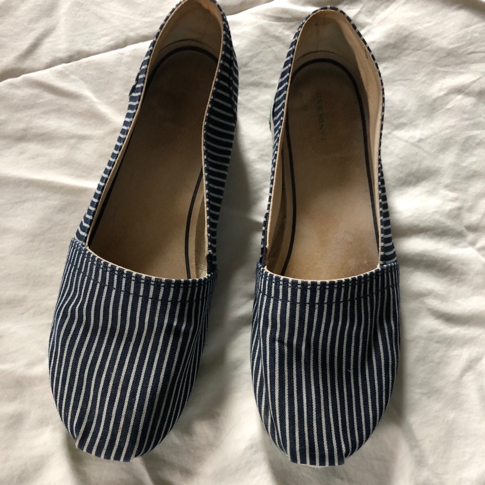 Slip on striped, flat, canvas shoes